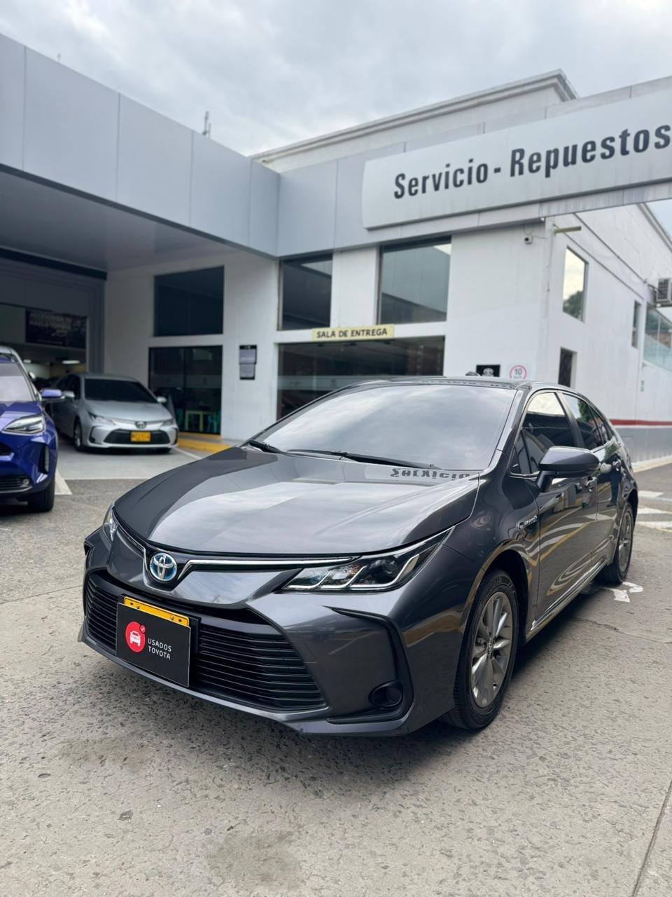 Toyota Corolla Sedán XLI Híbrido - Modelo 2024