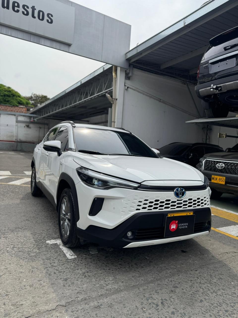 Toyota Corolla Cross XEI Híbrido -Modelo 2026
