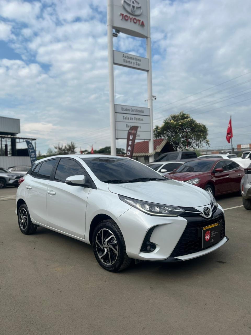 Toyota Yaris Sport  Automático - Modelo 2025