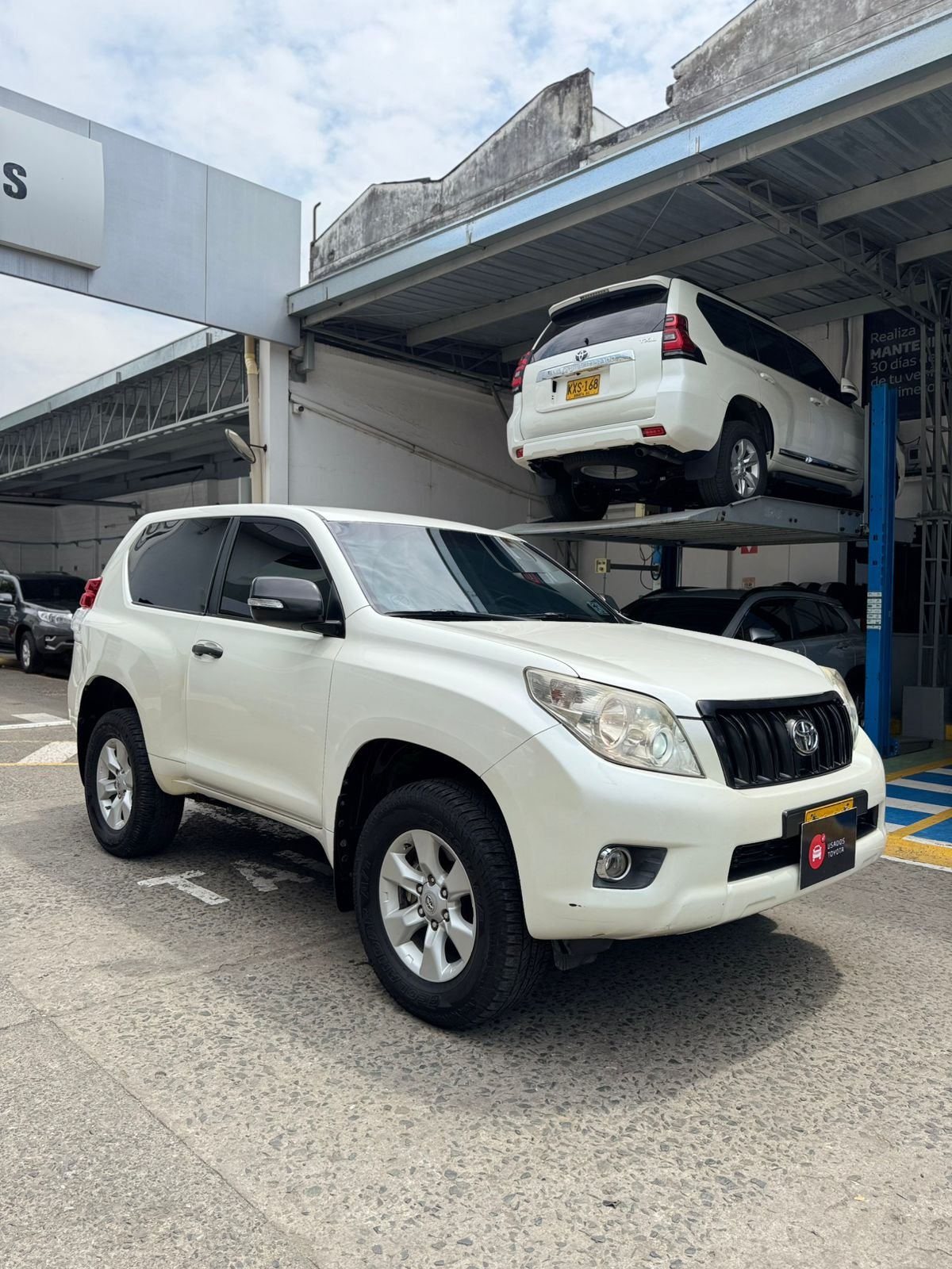 Prado Sumo TX  Gasolina Blindada Nivel II Plus - Modelo 2013